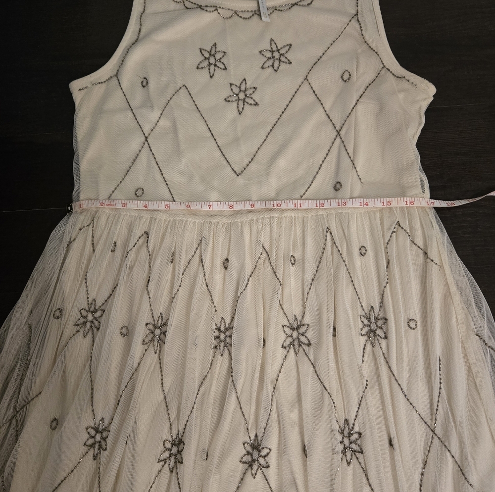 Lauren Conrad Dress✨ #Spring Fashion #Style #Design - Picture 4 of 12